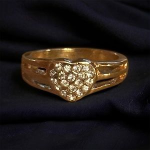 Paved rhinestone heart ring